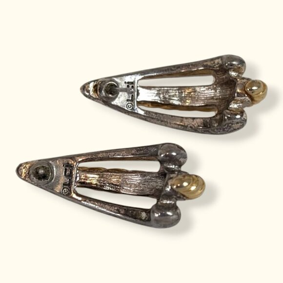 (2/$20) V. Liz Claiborne Tapered Swoop Earrings - Picture 2 of 5